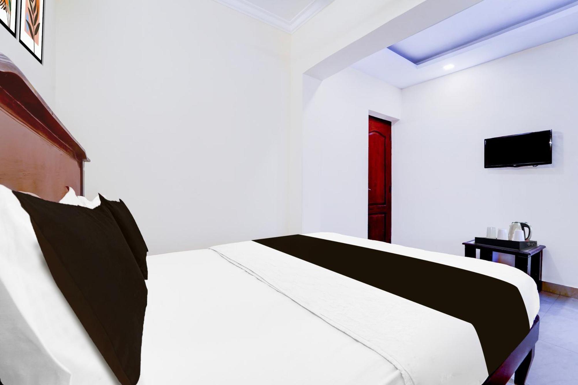 Super Hotel O Dh Road Ernakulam Kochi المظهر الخارجي الصورة