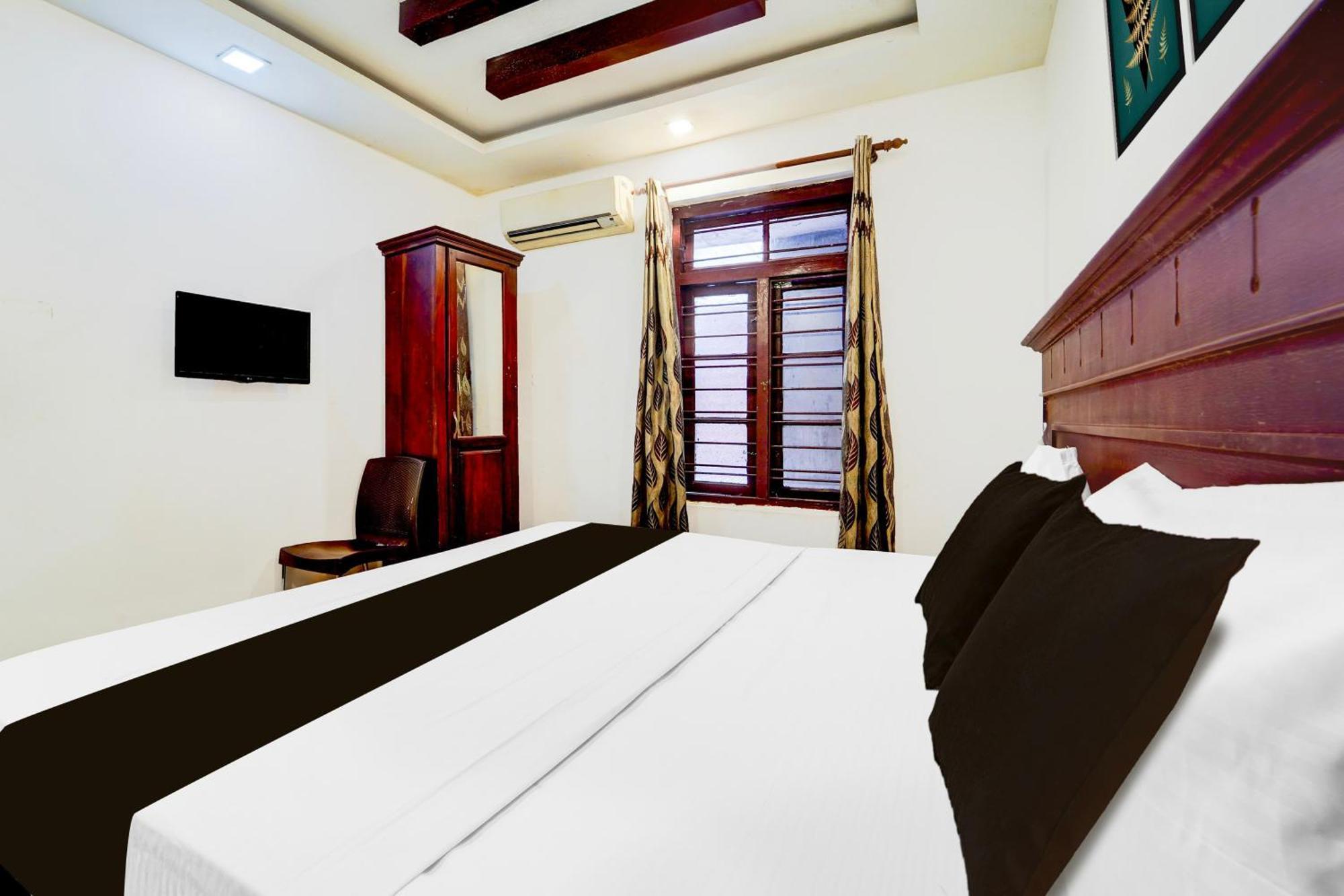 Super Hotel O Dh Road Ernakulam Kochi المظهر الخارجي الصورة